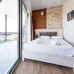 Lunas Hotell *