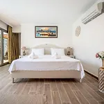 Lunas Alaçatı