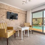 Lunas Hotell *
