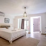 Lunas Hotel Alaçatı
