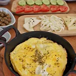 Lunas Alaçatı