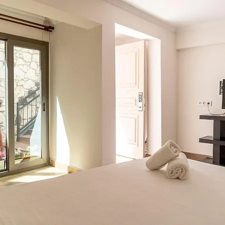 Lunas Hotel Alaçatı