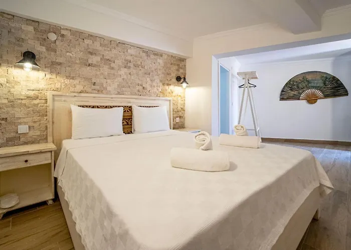 Lunas Szálloda Alacati